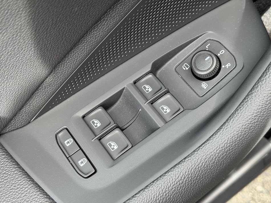 Škoda Superb IV 2.0 TSi L&K 4x4