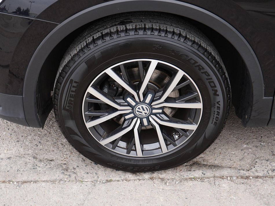 Volkswagen Tiguan 1.4 TSi 