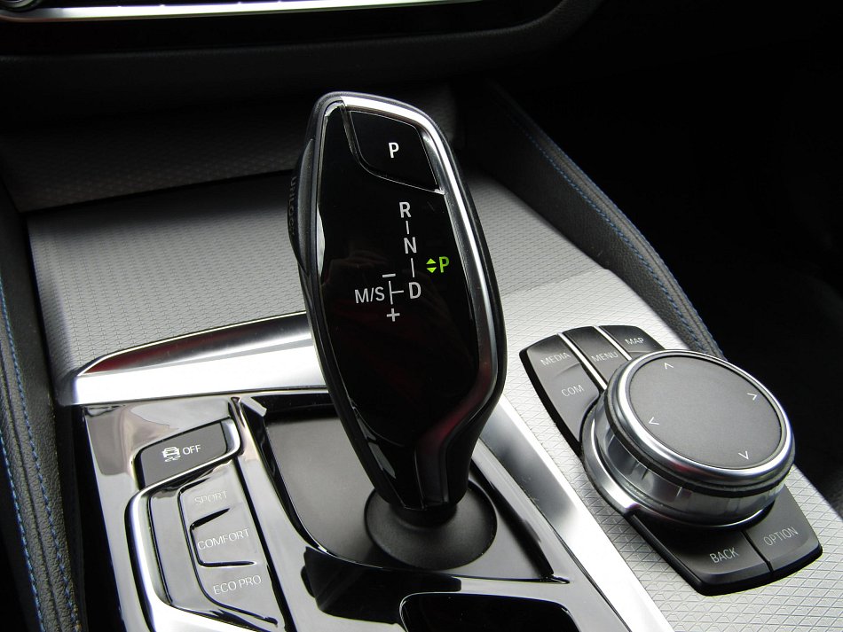BMW Řada 5 2.0  530i xDrive