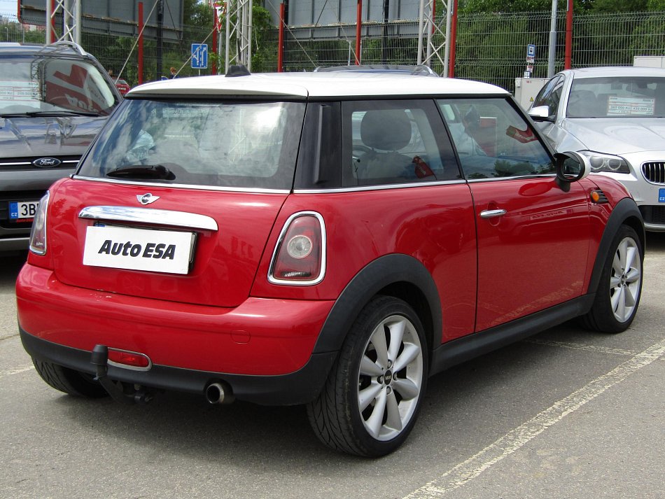 Mini Cooper 1.6D 