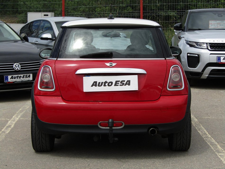 Mini Cooper 1.6D 
