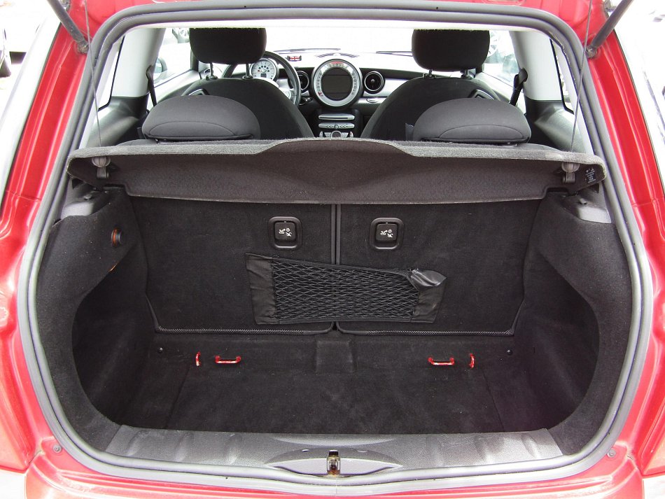 Mini Cooper 1.6D 