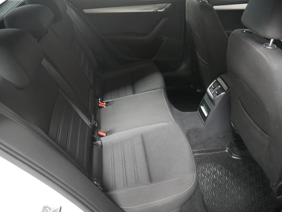 Škoda Octavia III 1.4 TSI 
