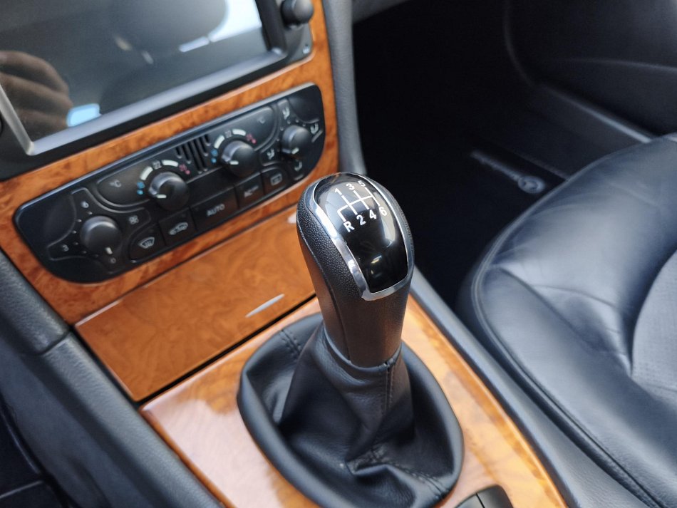 Mercedes-Benz CLK 1.8 