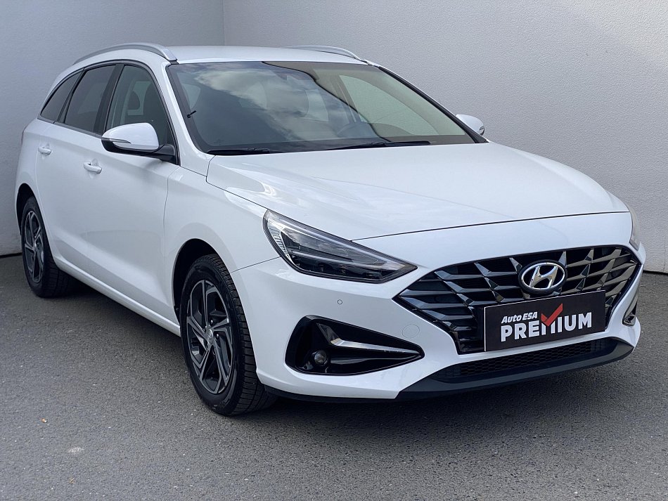 Hyundai I30 1.5 DPi Smart