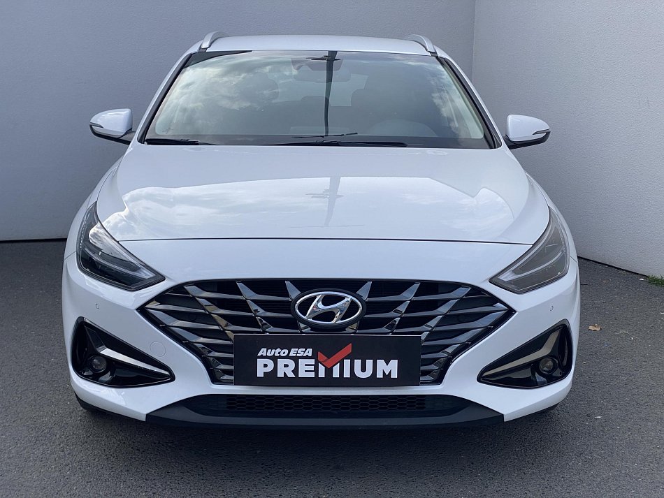 Hyundai I30 1.5 DPi Smart