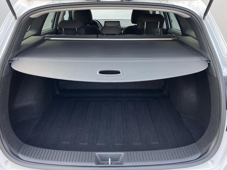 Hyundai I30 1.5 DPi Smart