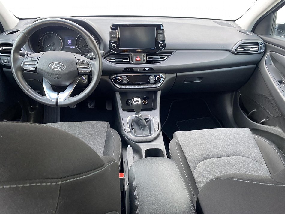 Hyundai I30 1.5 DPi Smart