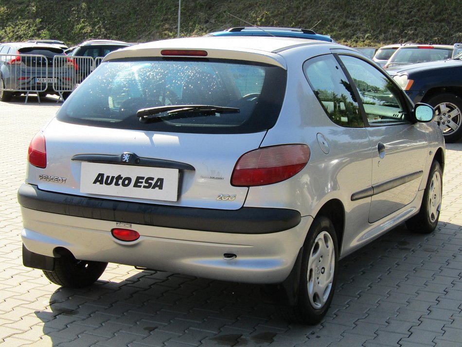 Peugeot 206 1.2i 