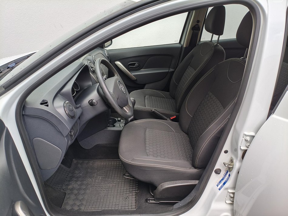 Dacia Sandero 1.2 16V 