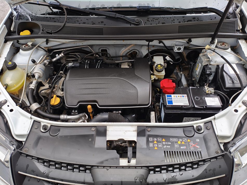 Dacia Sandero 1.2 16V 