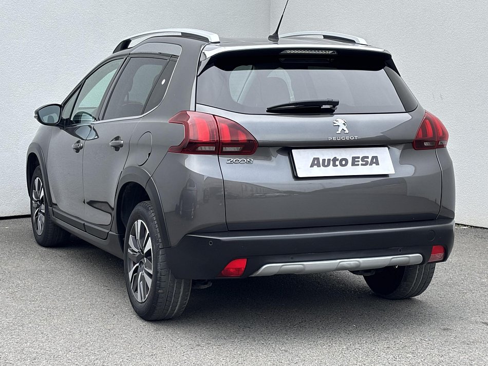 Peugeot 2008 1.2PT Allure