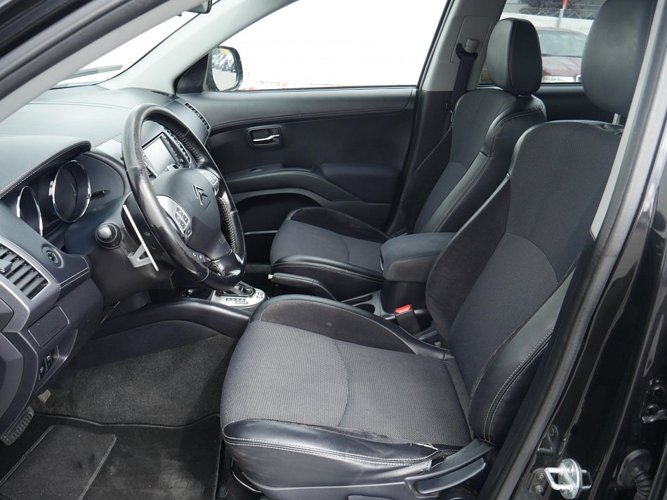Citroën C-Crosser 2.2HDi  4x4