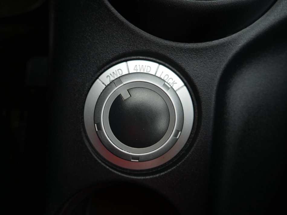 Citroën C-Crosser 2.2HDi  4x4
