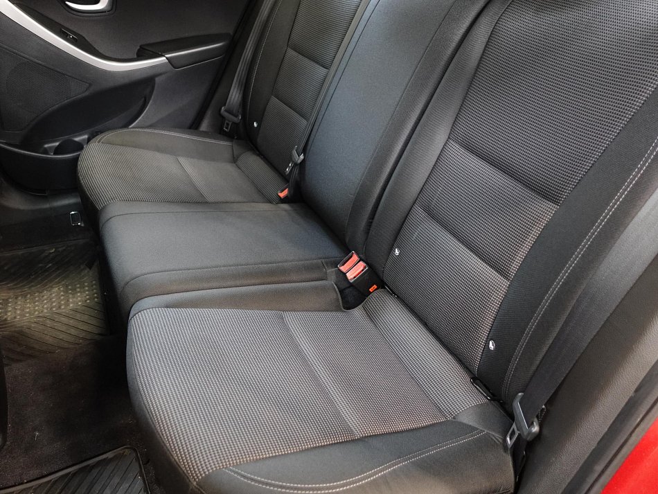 Hyundai I30 1.6 GDi 
