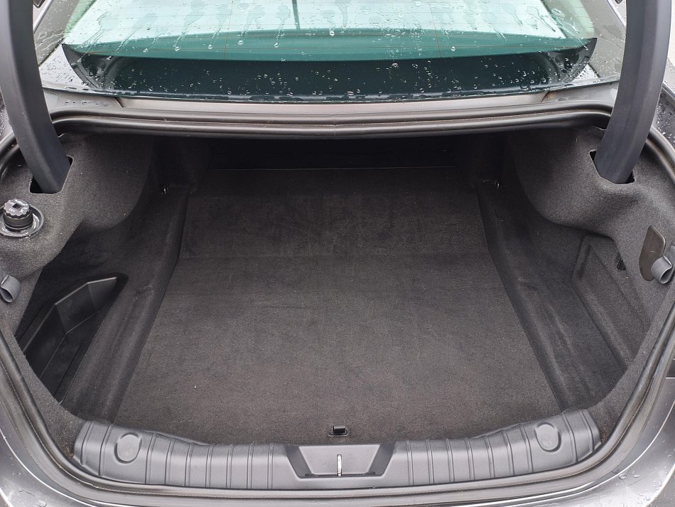 Jaguar XF 2.0 D 