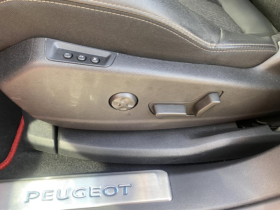 Peugeot 3008 2.0HDi GT Line