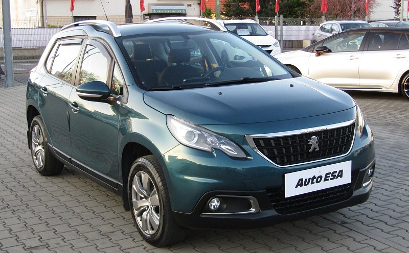 Peugeot 2008 1.2 PT 