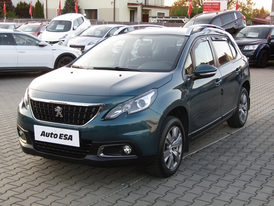 Peugeot 2008 1.2 PT 