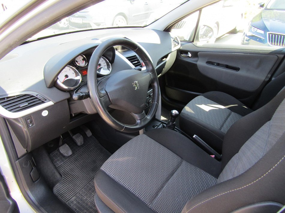 Peugeot 207 1.6i  SW
