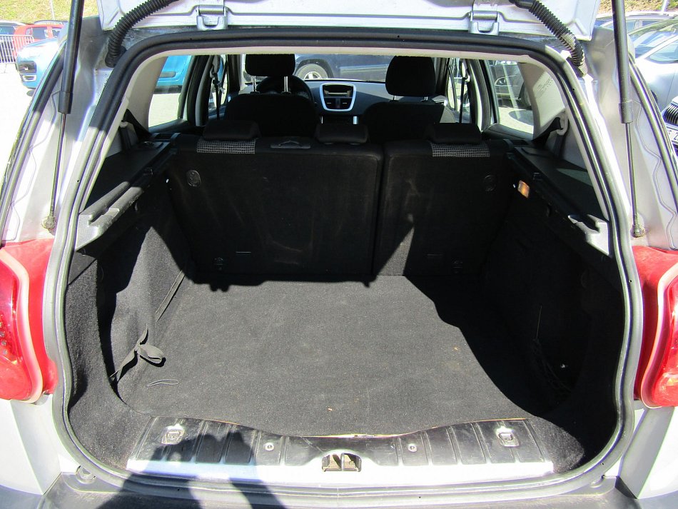 Peugeot 207 1.6i  SW
