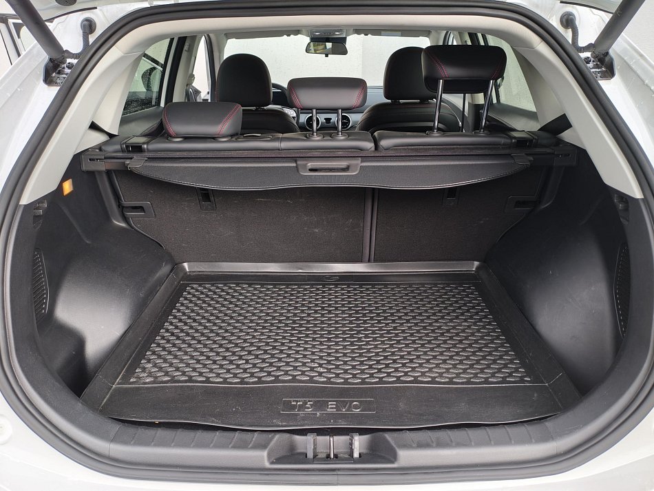 Dongfeng T5 Evo 1.5 i 