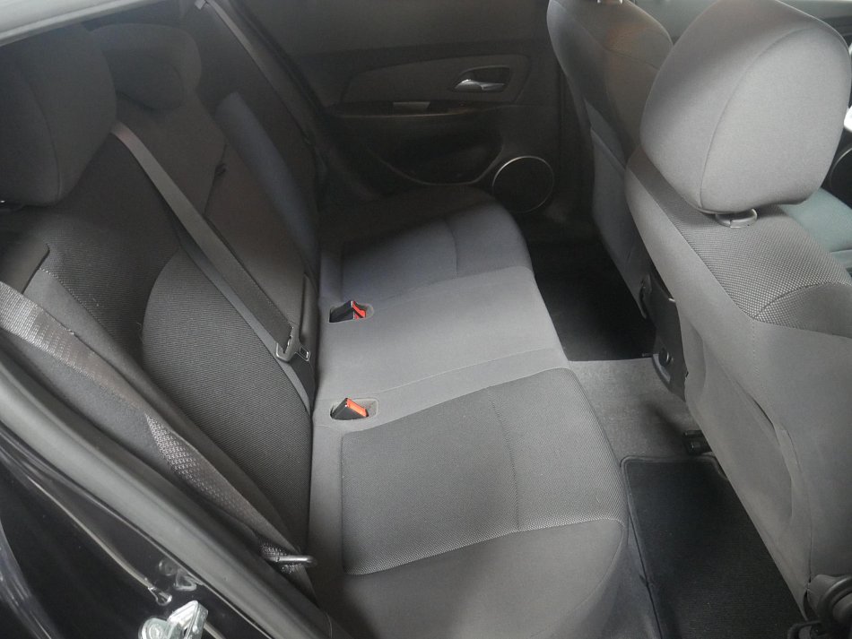 Chevrolet Cruze 1.8 16V 
