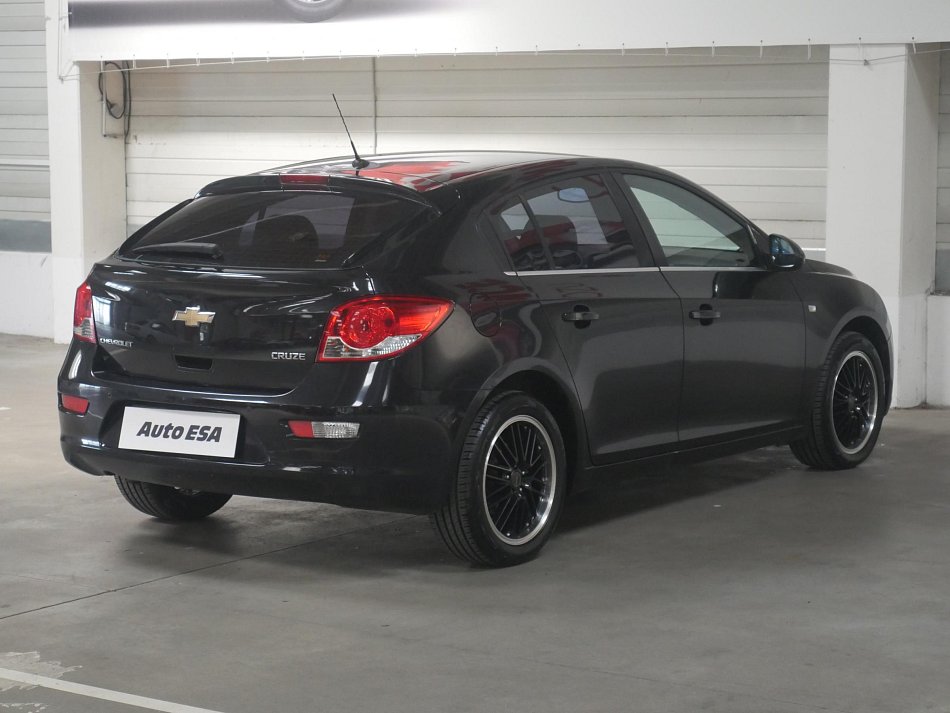 Chevrolet Cruze 1.8 16V 