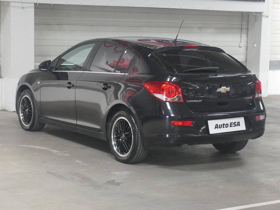 Chevrolet Cruze 1.8 16V 