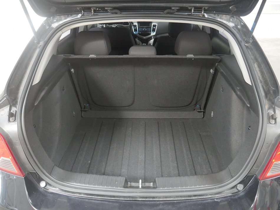 Chevrolet Cruze 1.8 16V 