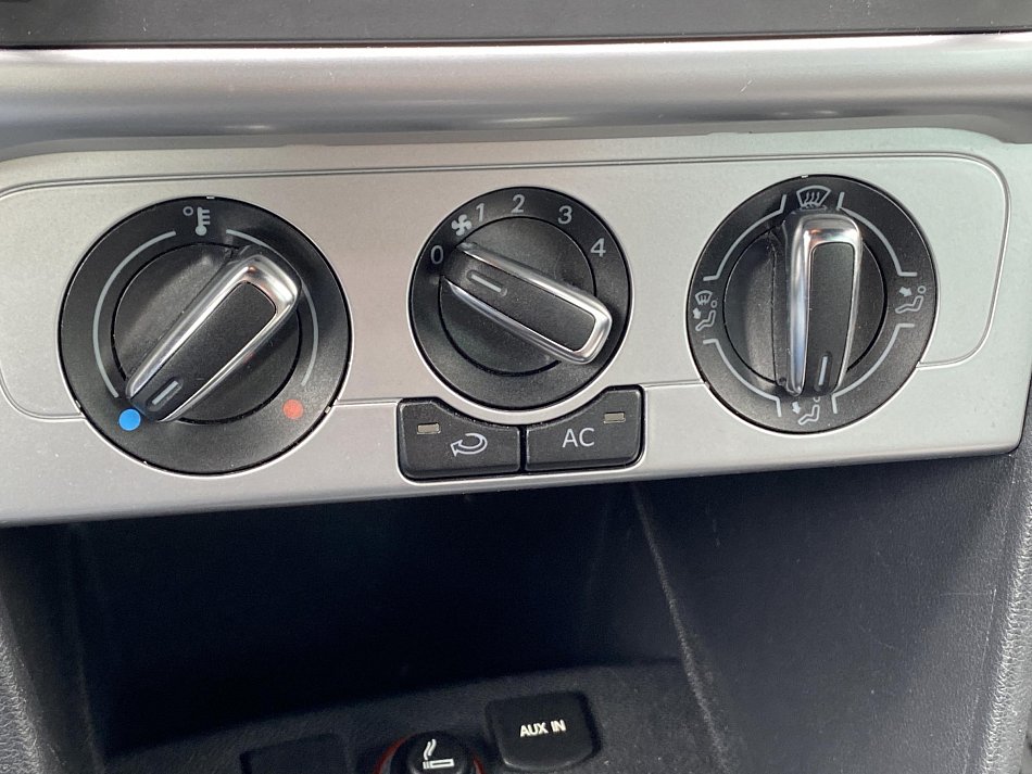 Volkswagen Polo 1.2 TSi CROSS