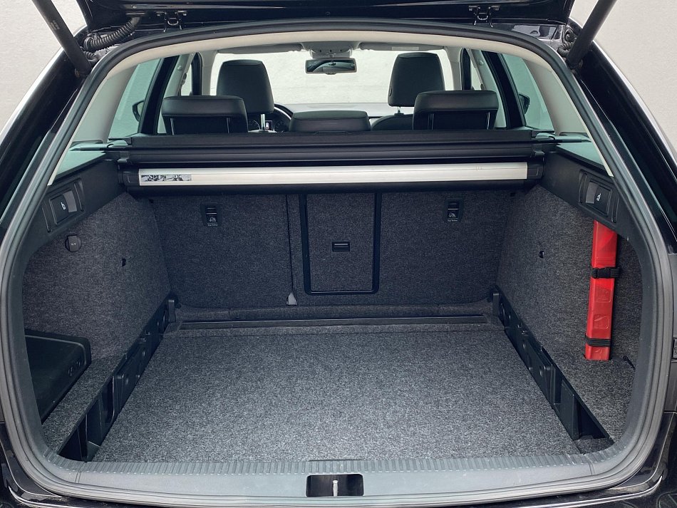 Škoda Octavia III 2.0 TDi Elegance