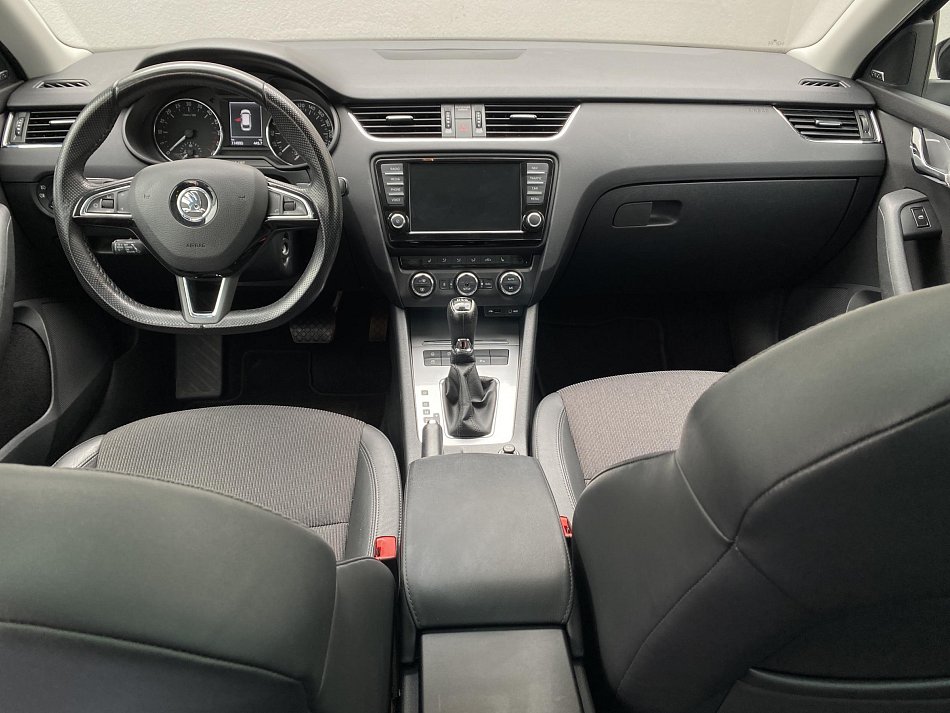 Škoda Octavia III 2.0 TDi Elegance