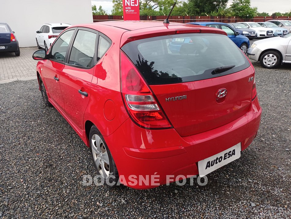 Hyundai I30 1.4 16V 