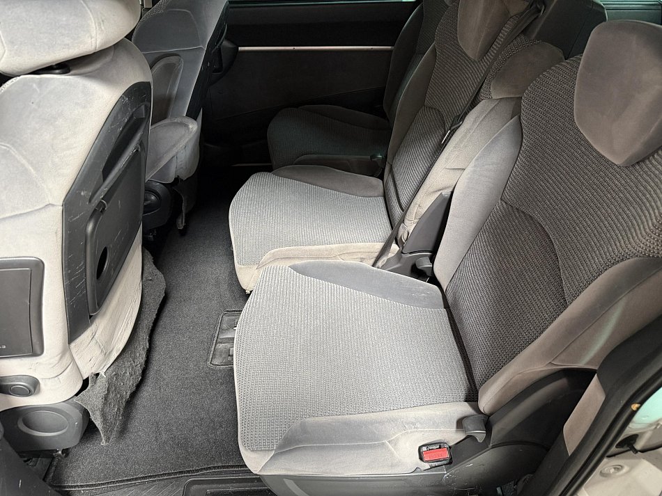 Peugeot 807 2.0HDi 