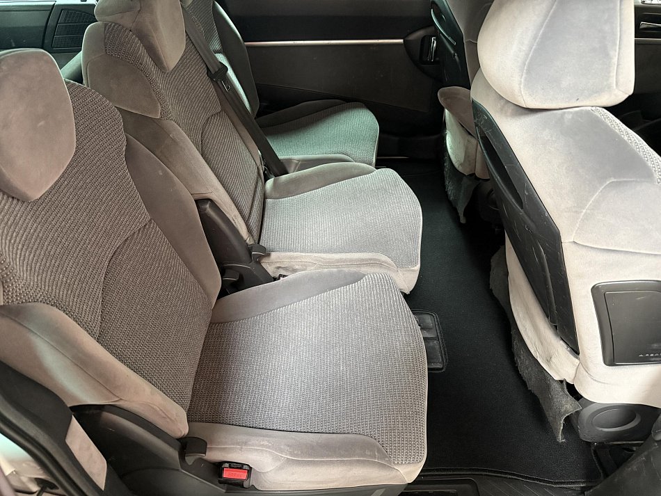Peugeot 807 2.0HDi 