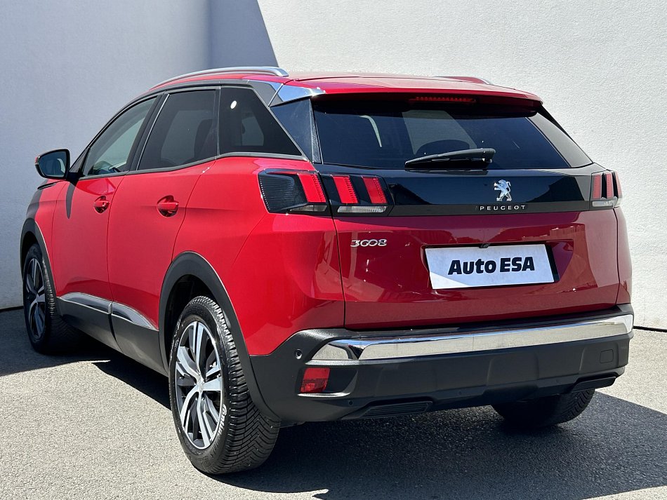 Peugeot 3008 1.2 PT Allure