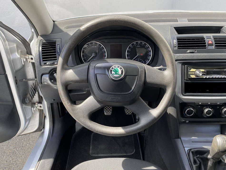 Škoda Octavia II 1.6 TDi Active