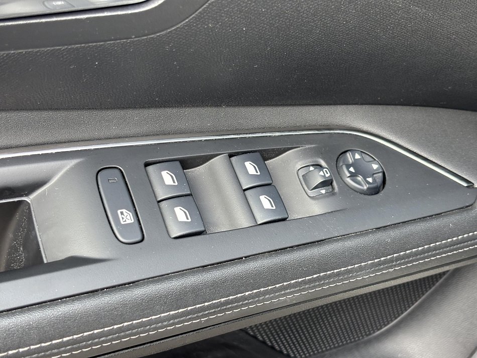 Peugeot 3008 1.2 PT Allure