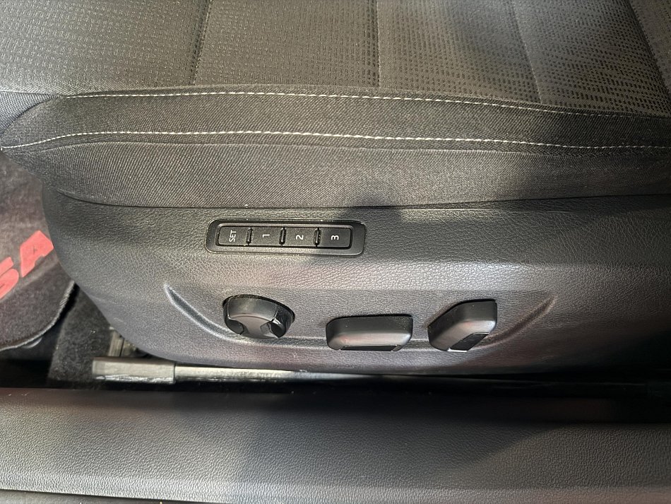 Škoda Superb III 1.6TDI Ambition