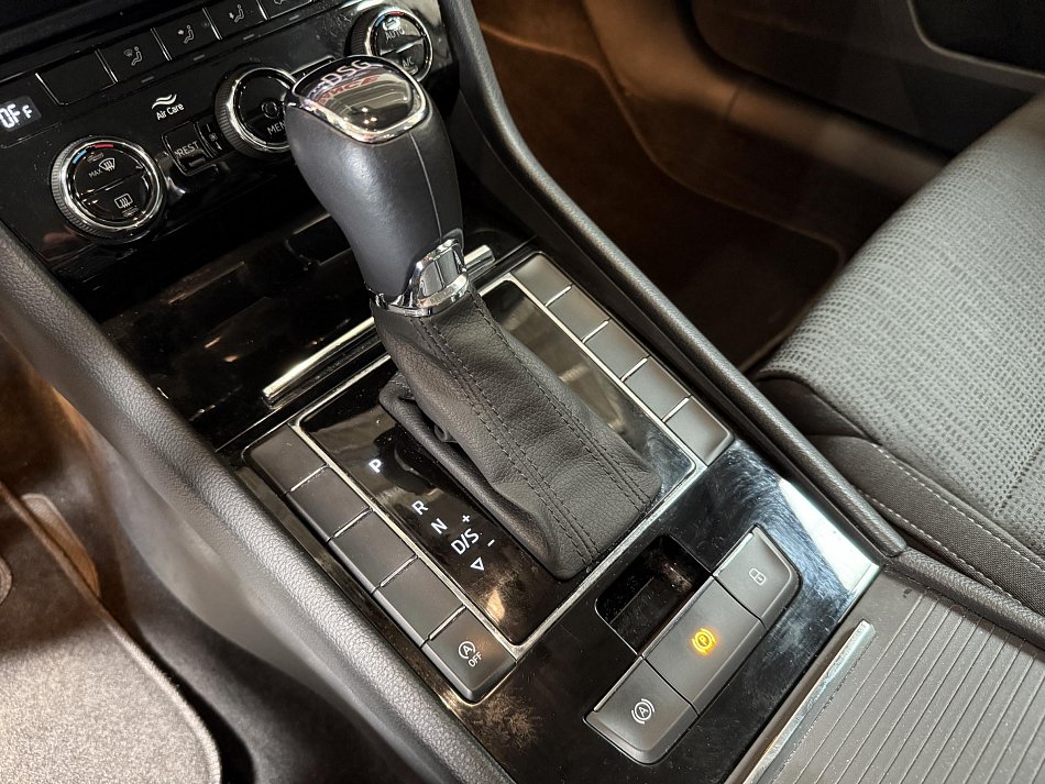 Škoda Superb III 1.6TDI Ambition