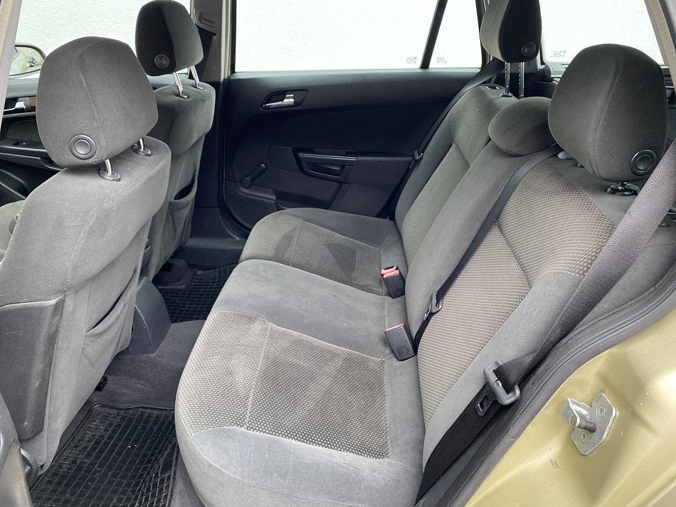 Opel Astra 1.9 CDTi 