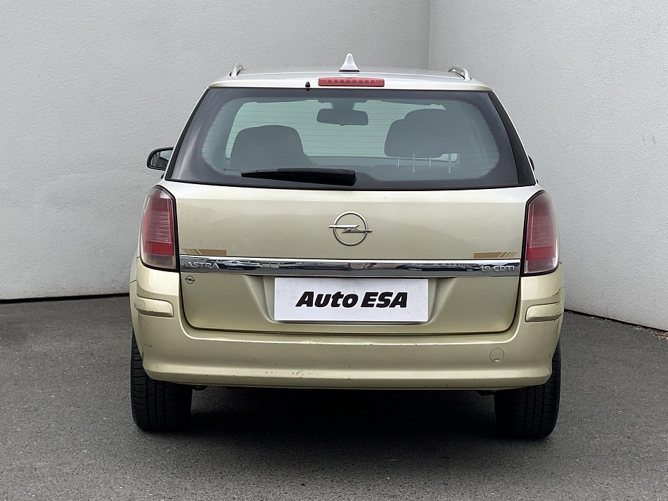 Opel Astra 1.9 CDTi 