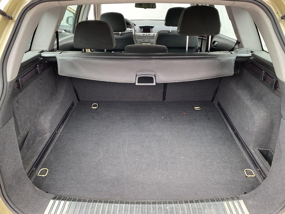 Opel Astra 1.9 CDTi 