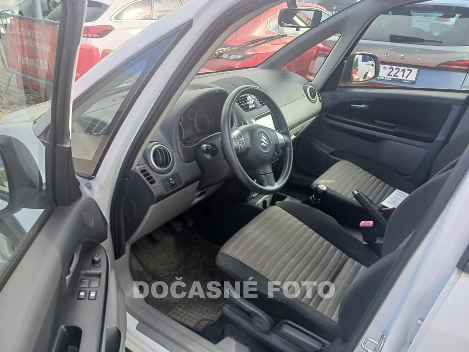 Suzuki SX4 1.6 i 