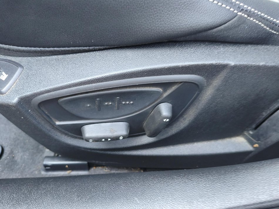 Renault Laguna 2.0 dCi  4Control