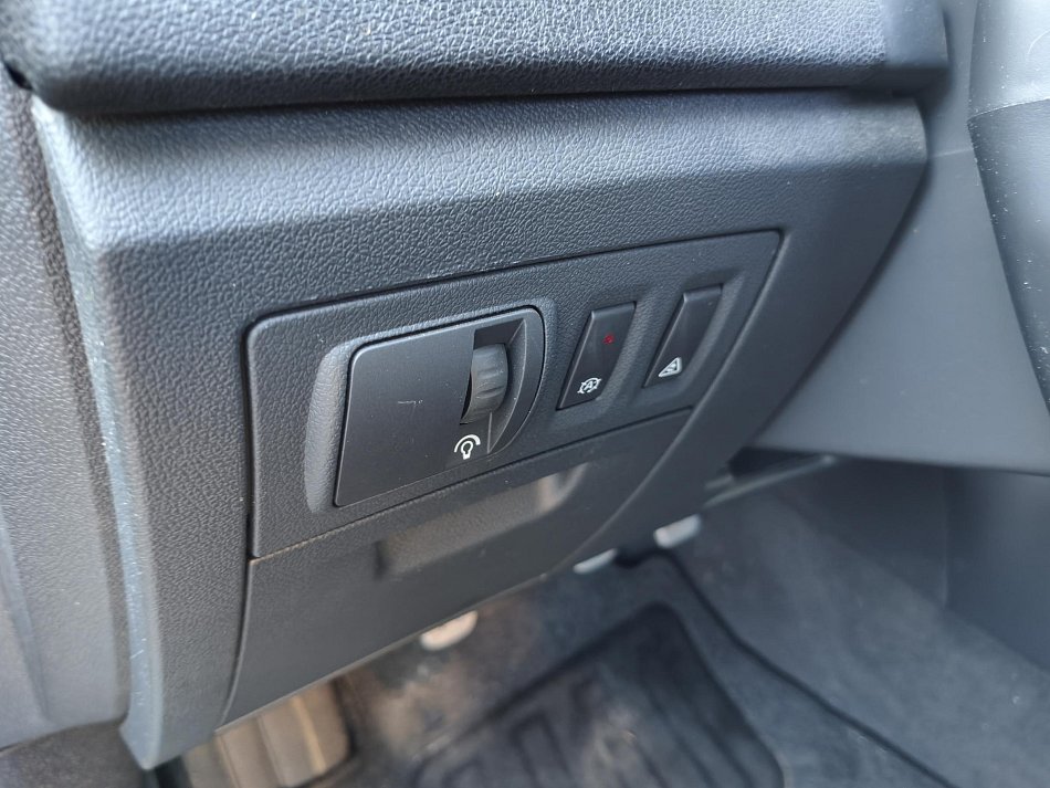 Renault Laguna 2.0 dCi  4Control