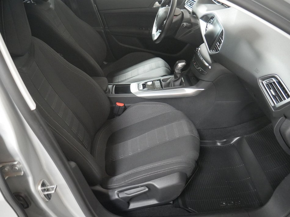 Peugeot 308 2.0 HDi Allure