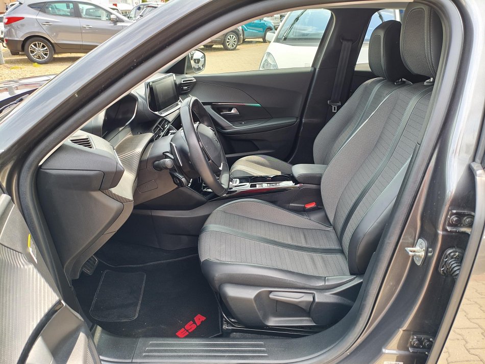 Peugeot 2008 1.2 PT Allure