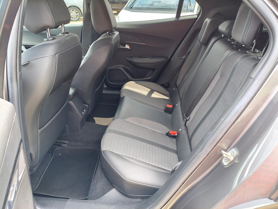 Peugeot 2008 1.2 PT Allure